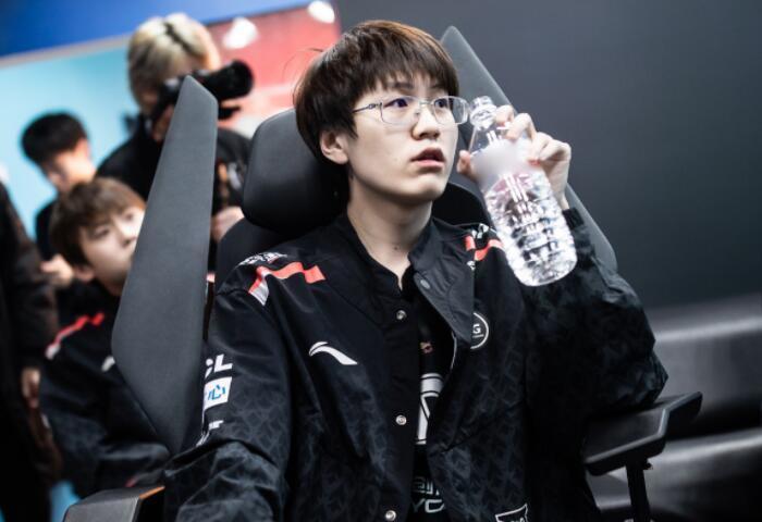 舞了无数年 舞了无数年