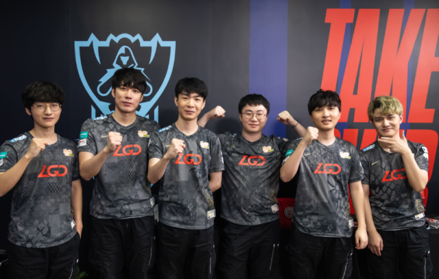 围绕效率校 围绕效率校