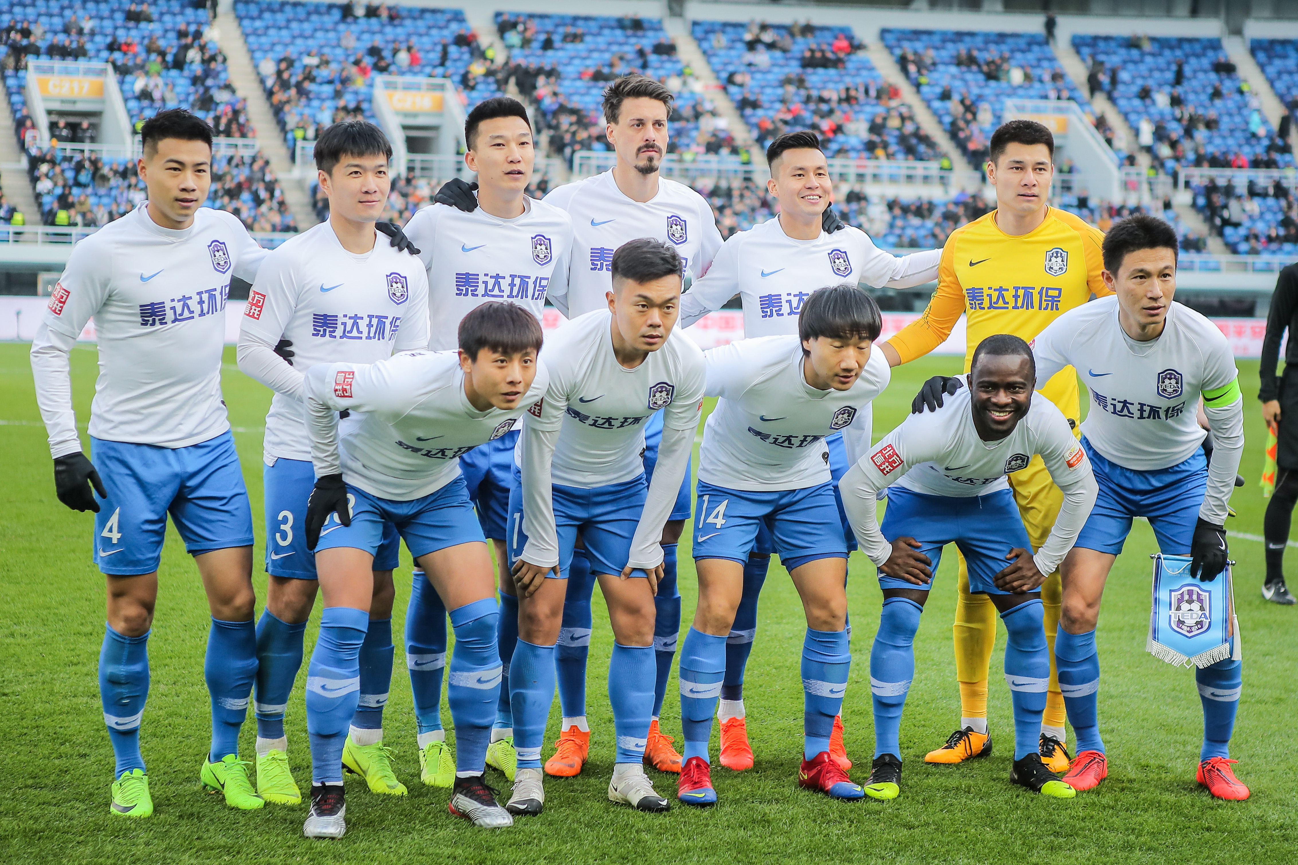 定位球盯人 定位球盯人